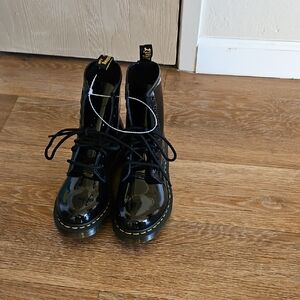 Dr. Martens Black Lace-Up Boots Size 6